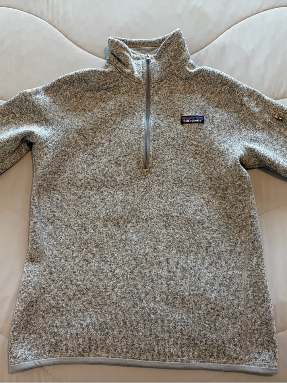 Patagonia Women’s Heather Gray Quarter-Zip Pullover